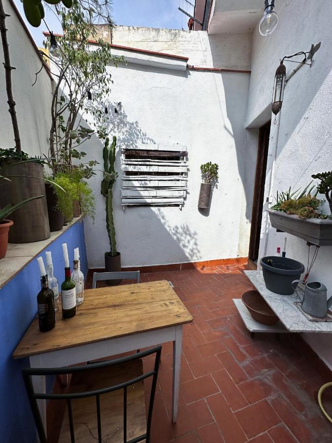 Privada, Casa Compartida Con Pareja Private Room, Shared House With A Couple Appartement Barcelona
